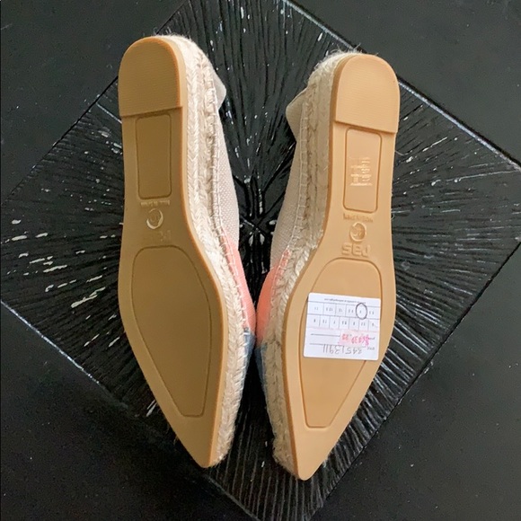 NWT Ras Espadrilles Size 9 - Picture 2 of 3